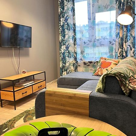 Apartment Metro Slodowiec Free Parking Варшава Экстерьер фото