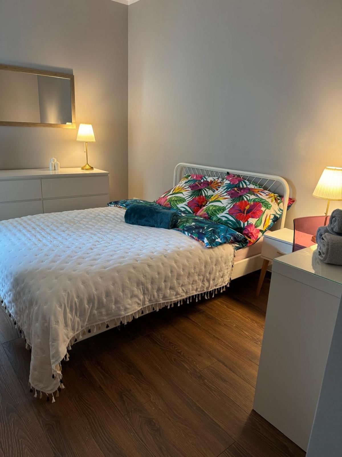 Apartment Metro Slodowiec Free Parking Варшава Экстерьер фото