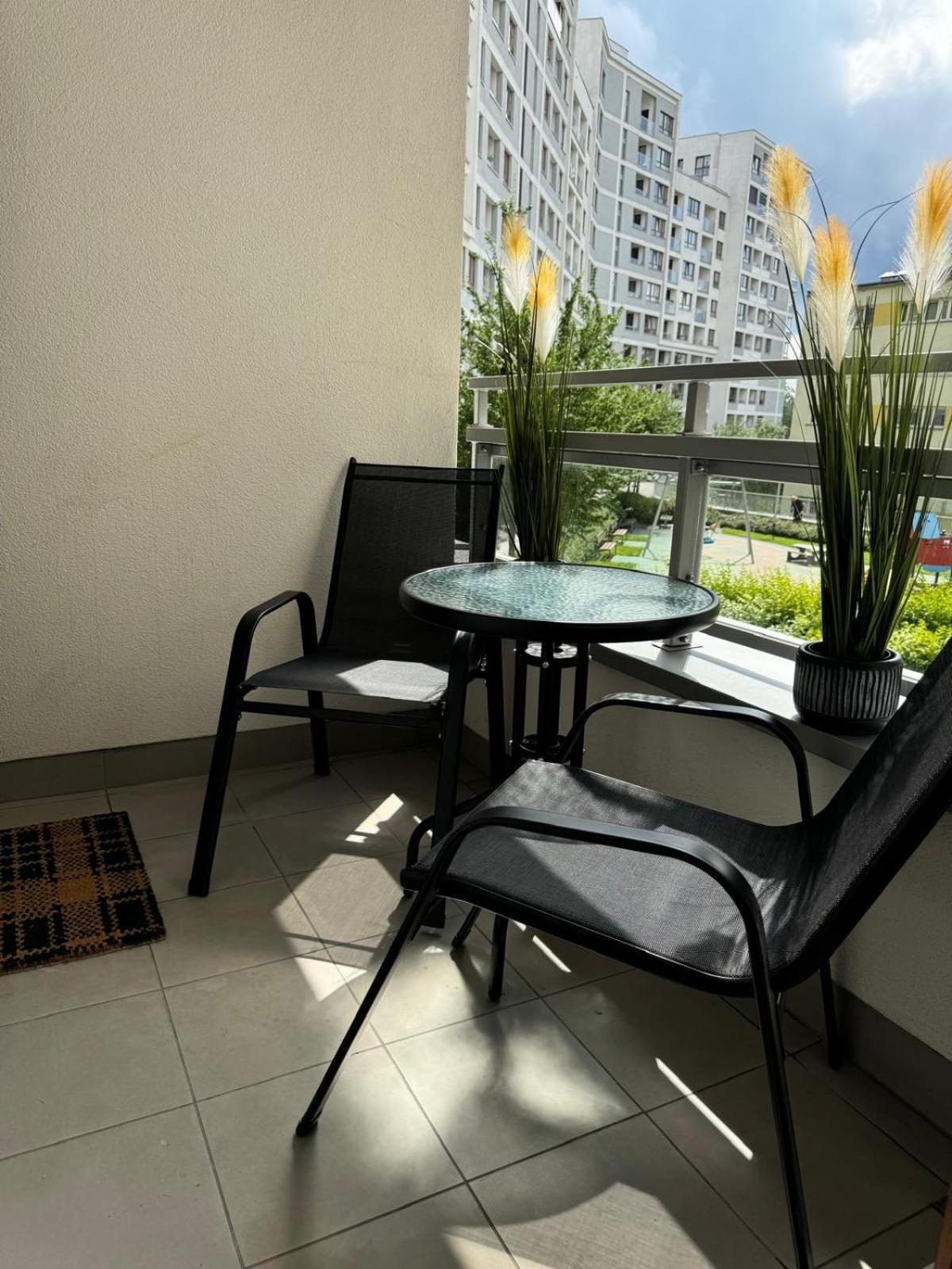 Apartment Metro Slodowiec Free Parking Варшава Экстерьер фото